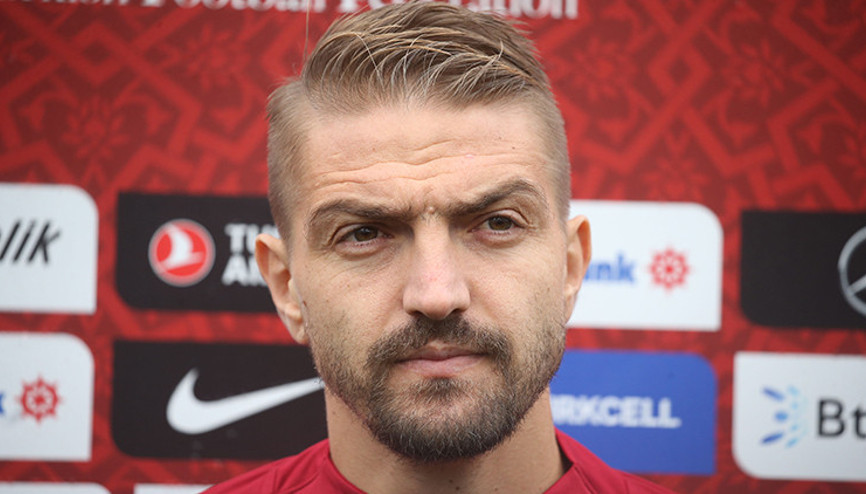 Caner Erkin futbola veda etti
