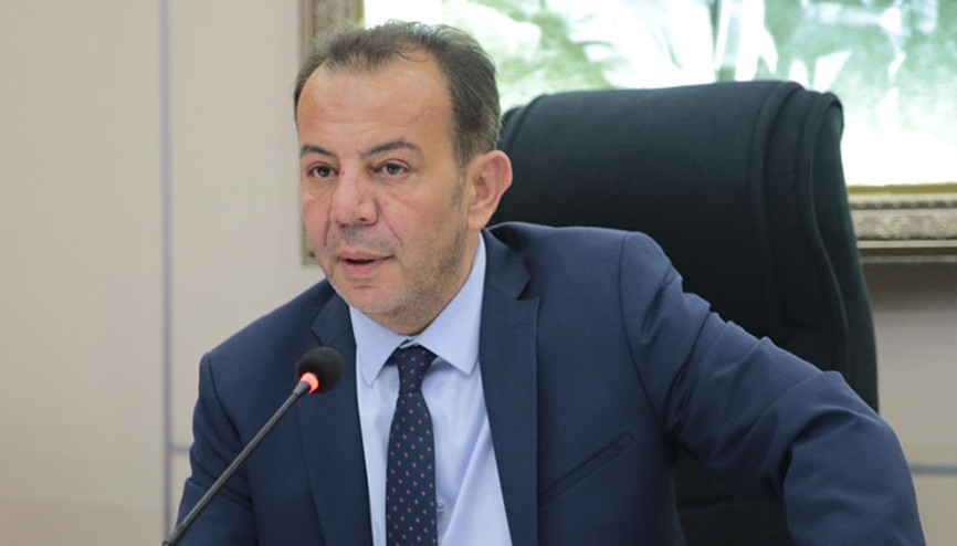 Bolu Belediye Başkanlığı görevinden uzaklaştırılan Tanju Özcan CHP’den istifa etti