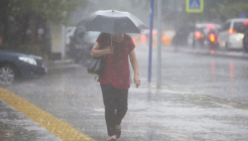 Meteorolojiden uyarı: Bazı bölgelerde sağanak yağış ve kuvvetli rüzgar bekleniyor