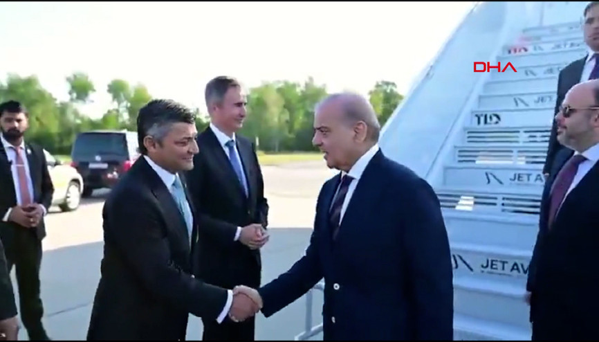 Pakistan Başbakanı Şerif, ABD-İran görüşmeleri için İsviçrede