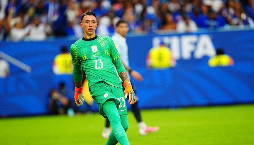 Fernando Musleradan inanılmaz hata Son maç öncesi Uruguayı yaktı