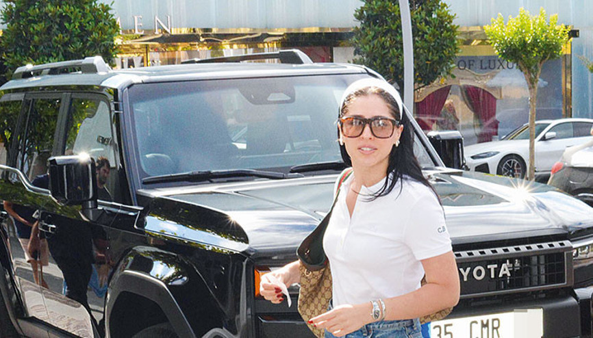 Milyonluk jeep’e özel plaka