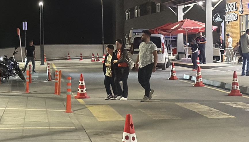 Okulda dağıtılan tavuklu pilav sonrası 84’ü öğrenci 98 kişi rahatsızlandı