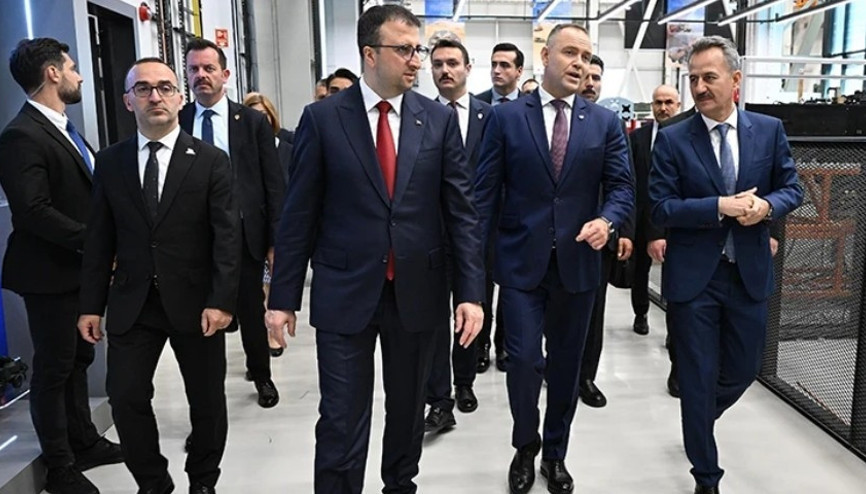 Polonya Cumhurbaşkanı Nawrockiden ASELSAN Gölbaşı Tesislerine ziyaret