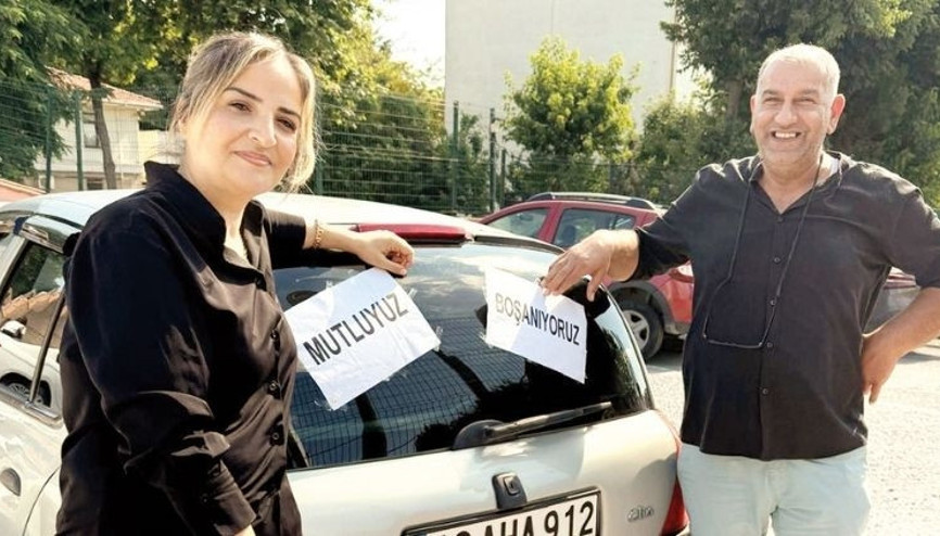 Düğüne gider gibi boşanmaya gittiler