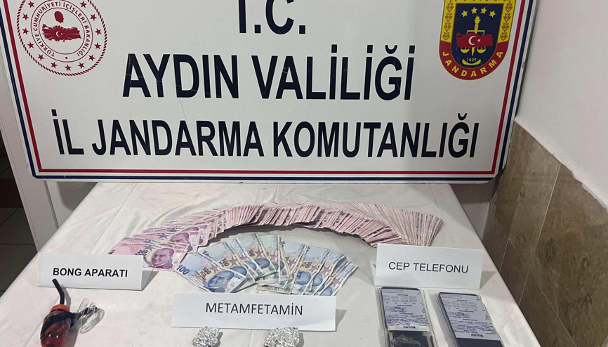Uyuşturucu satarken suçüstü yakalanan şüpheli tutuklandı