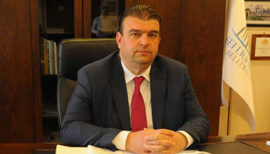 Seferihisar Belediye Başkanı İsmail Yetişkin görevden uzaklaştırıldı Seferihisar Belediye Başkanı İsmail Yetişkin görevden uzaklaştırıldı