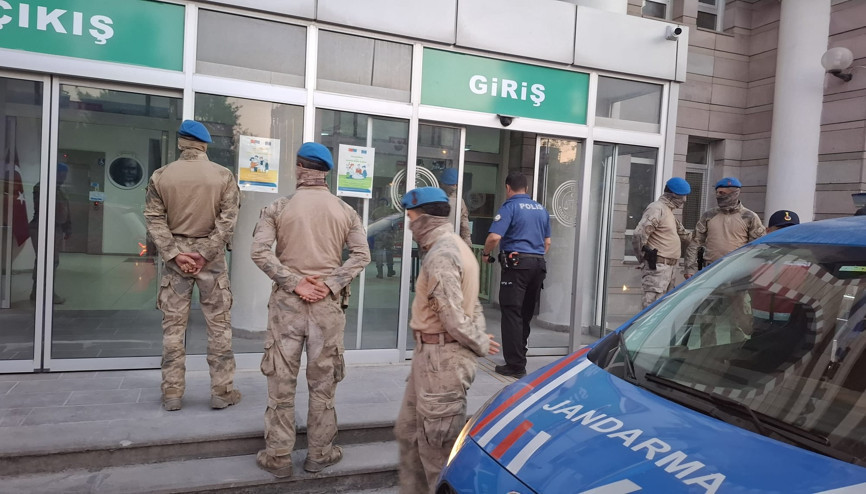 Kuşadası’nda kooperatif operasyonunda 3 tutuklama