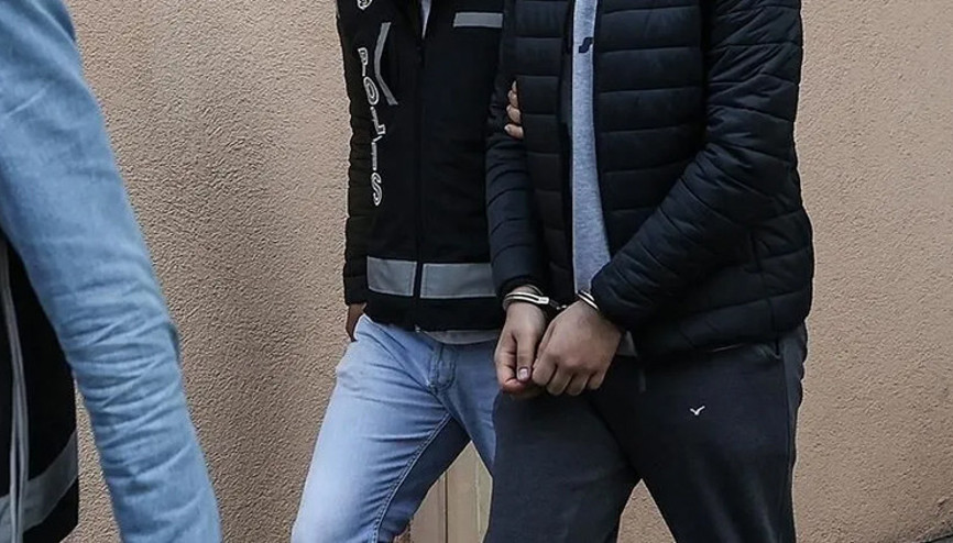 Bakırköyde sahte kimlik şebekesine operasyon: 31 şüpheli hakkında gözaltı kararı