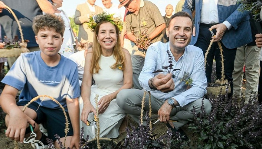 Aramoterapi festivali Burhaniye’de başladı