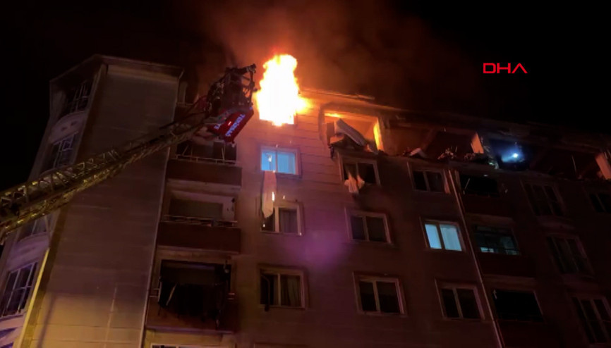 Tekirdağda apartman dairesinde patlama ve yangın Ölü ve yaralılar var