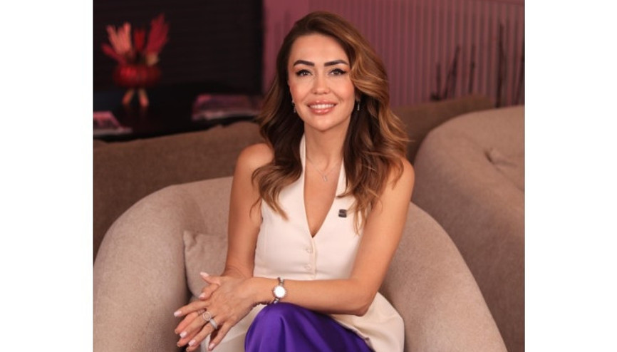 Sıvı yüz germe ile zamanla artan lifting etkisi