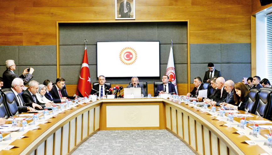 Komisyonda ‘yeni nesil’ tartışması