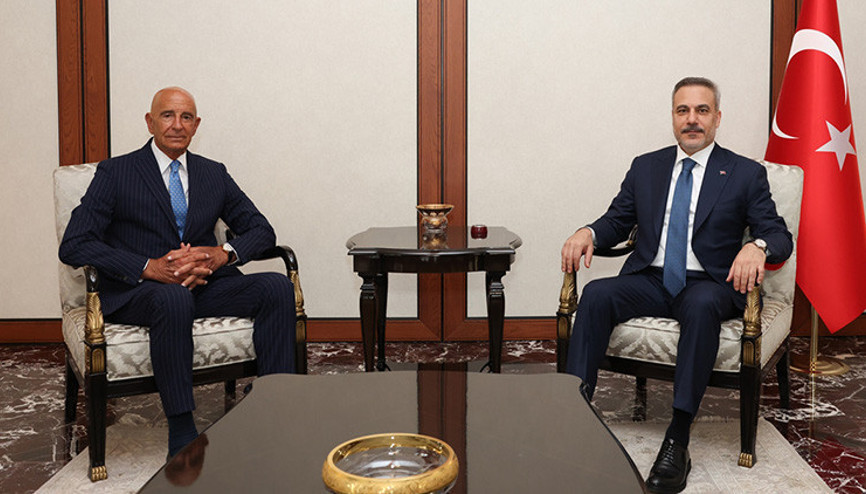 Dışişleri Bakanı Hakan Fidan ABD Büyükelçisi Barrack ile görüştü