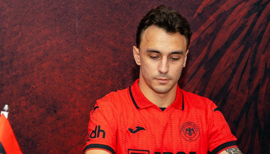 Gökhan Sazdağı resmen Çorum FKda