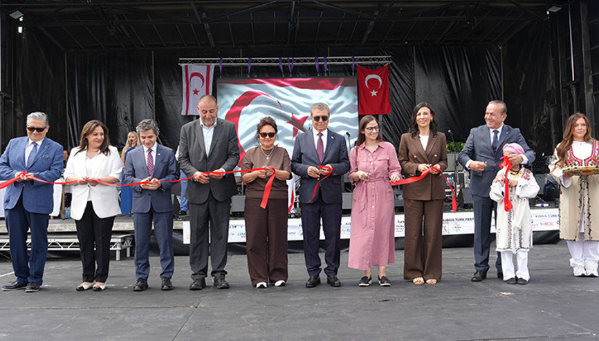 “Kıbrıs Türk Kültür Festivali”nde Kıbrıs Türk kültürü yaşatıldı