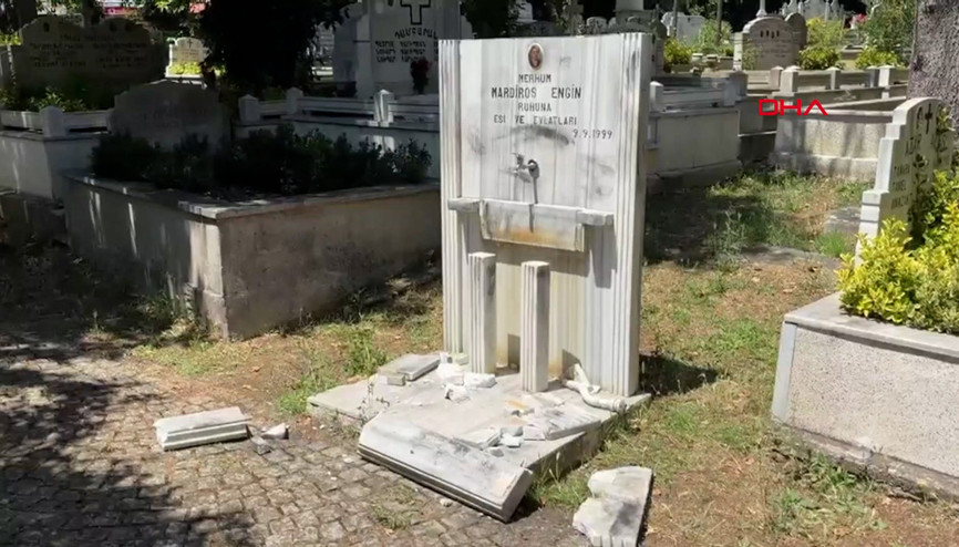 Üsküdarda mezarlar tahrip edildi