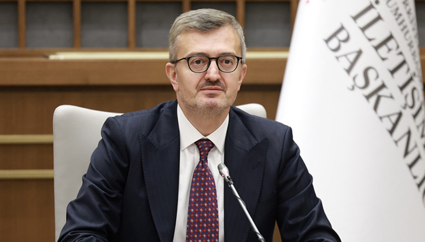 İletişim Başkanı Duran: FETÖ iltisaklı 2.702 hesaba erişim engeli uygulandı