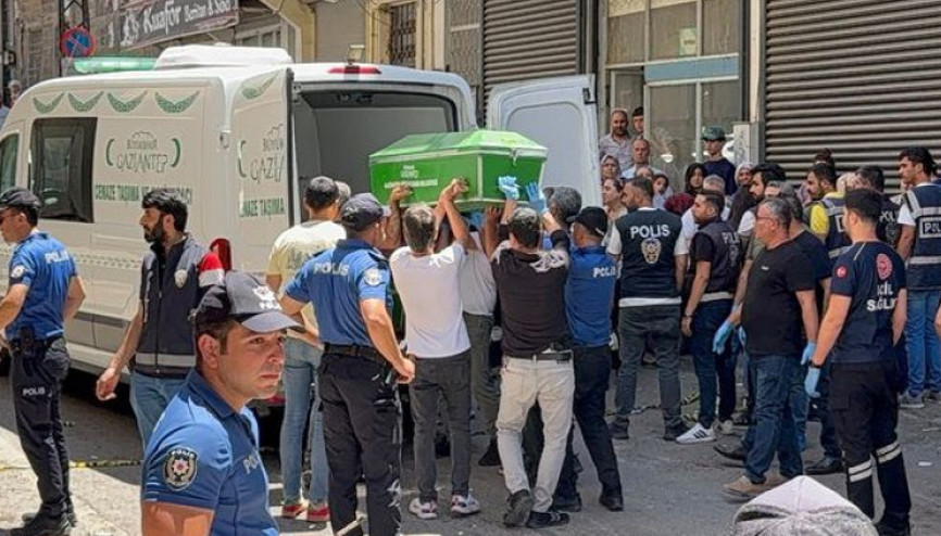 Cezaevinden izinli çıktı, eski eşini öldürüp yaşamına son verdi