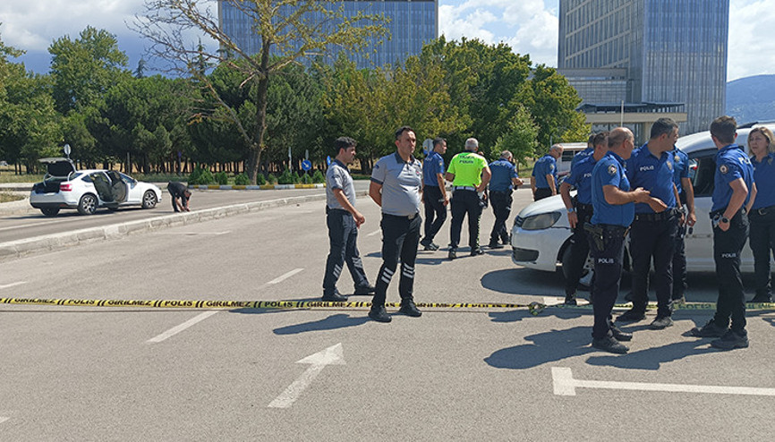 Boşanma davası sonrası ortalık karıştı Adliye otoparkında pompalı tüfek ve tabancalı kavga; 5 gözaltı