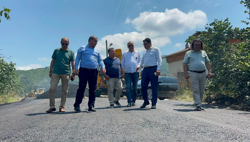 Alaplıda 10 kilometre asfalt döküldü