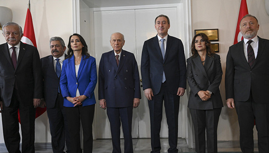 DEM Parti heyetinden Bahçeliye ziyaret DEM Parti heyetinden Bahçeliye ziyaret