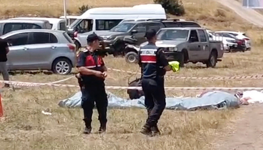 Çorumda yamaç paraşütü şenliğinde facia: 30 metreden düşen pilot hayatını kaybetti