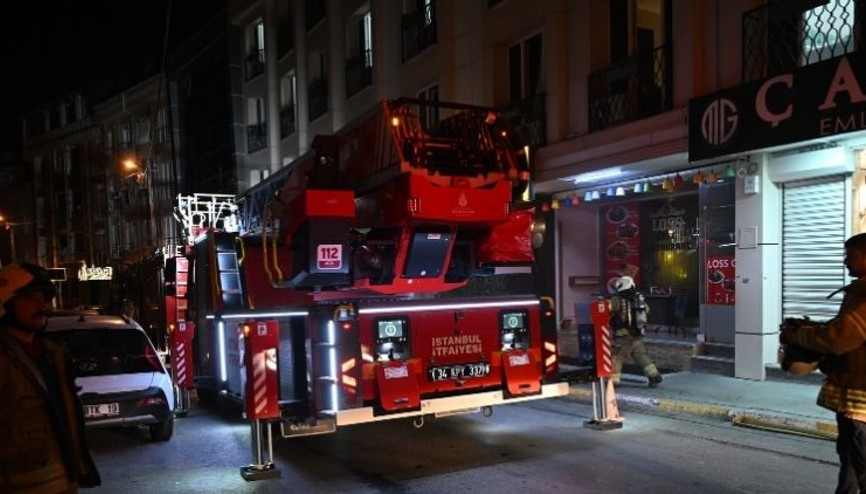 Esenyurtta bir otelde yangın çıktı
