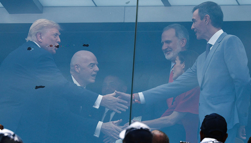 Trump-Sanchez gerilimine futbol arası: Dünya Kupası finalinde dikkat çeken anlar Trump-Sanchez gerilimine futbol arası: Dünya Kupası finalinde dikkat çeken anlar