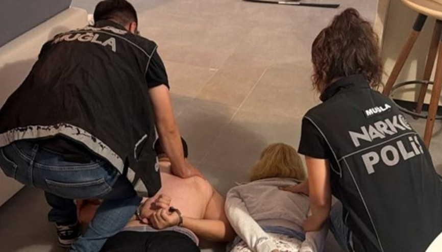 Kırmızı bültenle aranıyordu… Bodrum’da yakalandı Kırmızı bültenle aranıyordu… Bodrum’da yakalandı