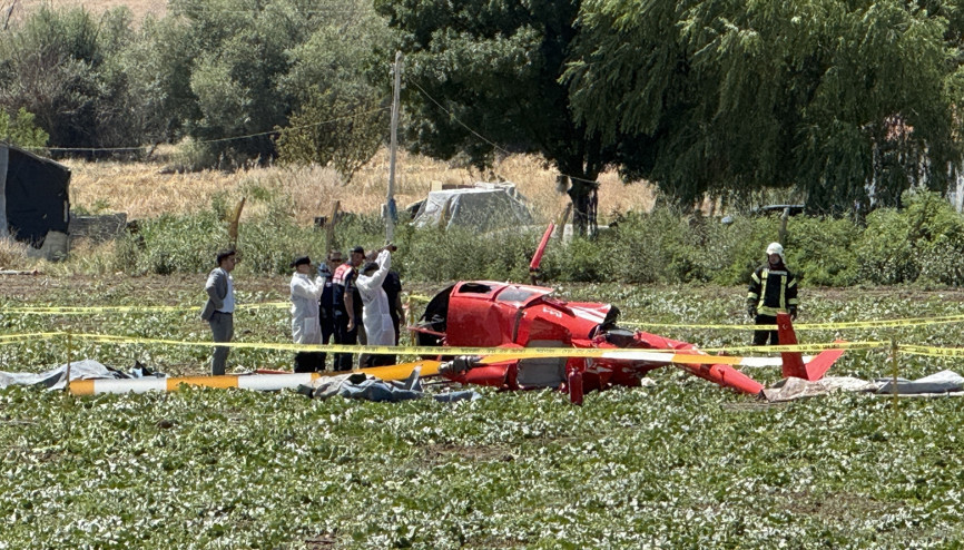 Eğitim helikopteri düştü Kaza yerinden görüntüler