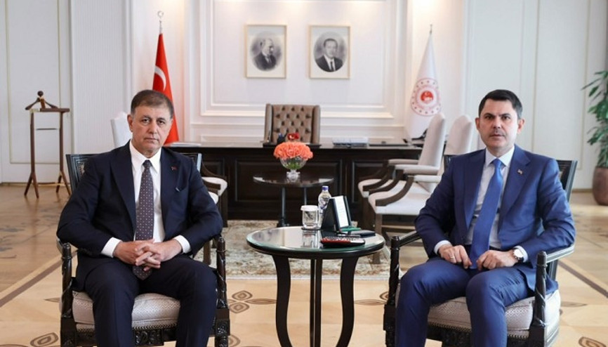Bakan Kurum, Başkan Tugay ile görüştü