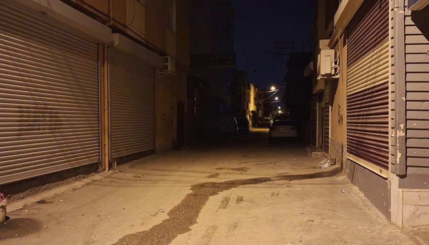 Adanada sokak ortasında vahşet 24 yaşındaki Reyhan Acar, silahlı saldırıda hayatını kaybetti