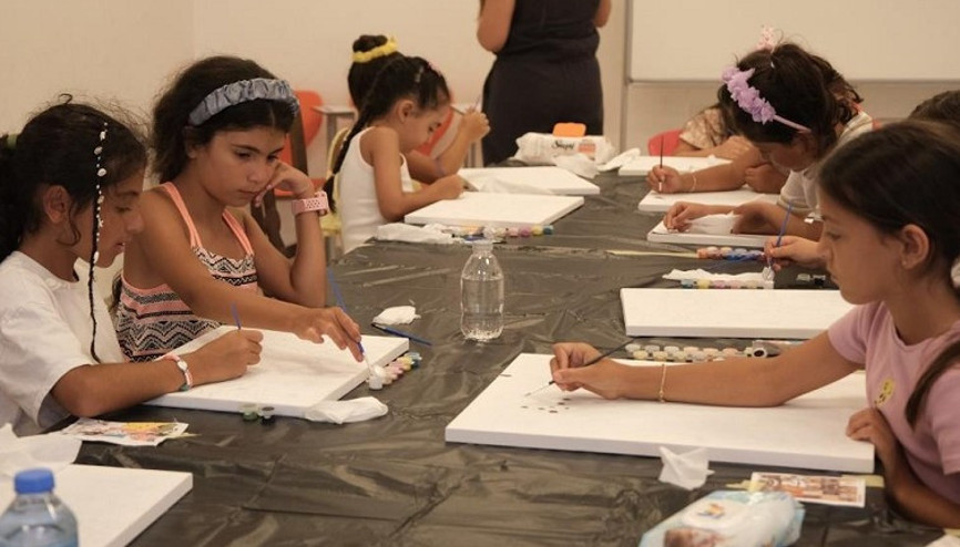 Bodrum’da çocuklar sanatla gelişiyor