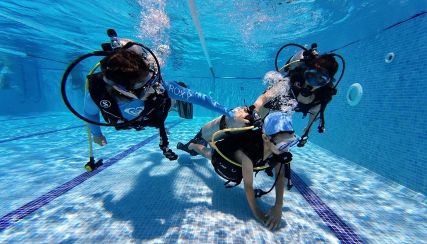 İzmir Marina’da su sporları heyecanı
