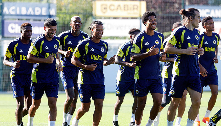 Fenerbahçenin Gornik Zabrze maçı kamp kadrosu belli oldu
