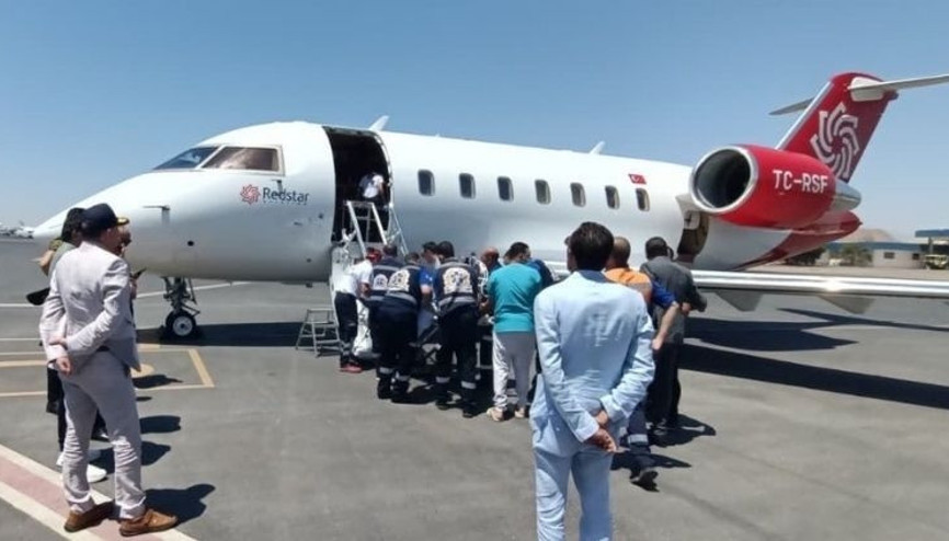 Bakan Memişoğlu açıkladı… Mısırda trafik kazası geçiren 3 Türk vatandaşı Türkiyeye getirildi
