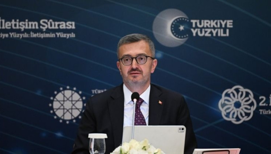 Cumhurbaşkanlığı İletişim Başkanı Duran, iletişim fakültelerinin dekan ve öğretim üyeleriyle bir araya geldi