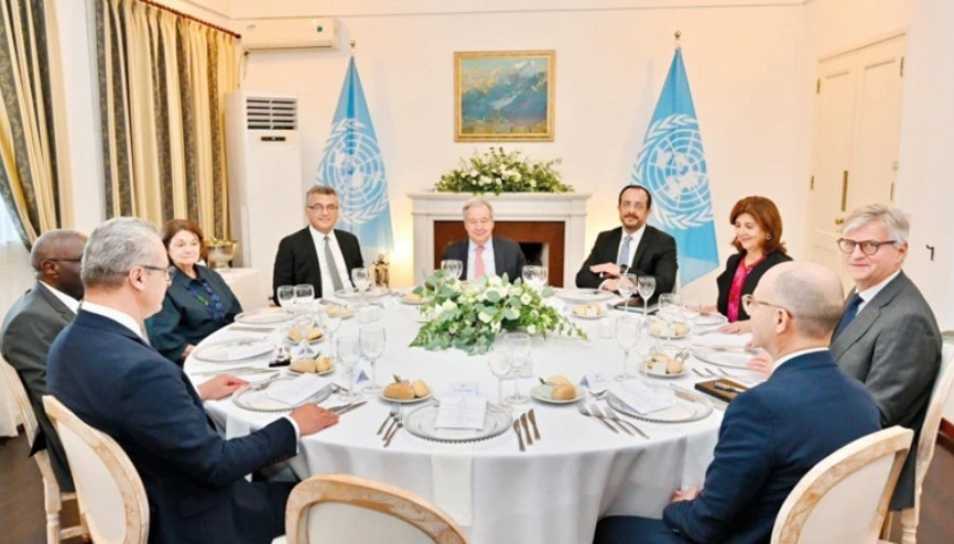 BM Genel Sekreteri Guterres, Erhürman ve Hristodulidis ile bir araya geldi BM Genel Sekreteri Guterres, Erhürman ve Hristodulidis ile bir araya geldi