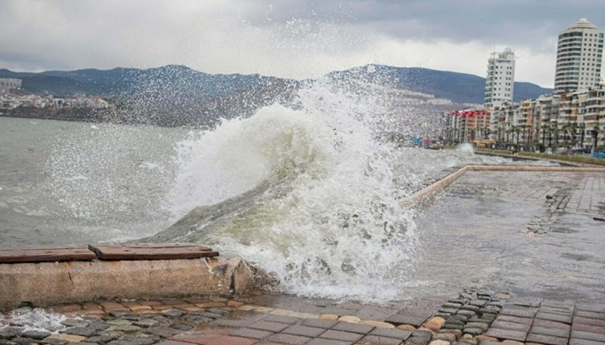 Ege Denizi’nde fırtına uyarısı