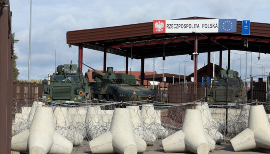 Polonya topraklarına düşen cisim paniğe yol açtı: Hava savunma sistemleri aktive edildi