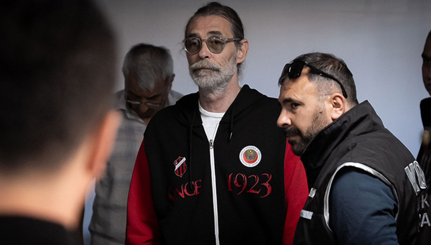 Erdal Beşikçioğlu’ndan Behzat Ç. sorusuna yanıt