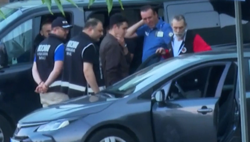 Erdal Beşikçioğlunun da aralarında bulunduğu 40 şüpheli tutuklandı