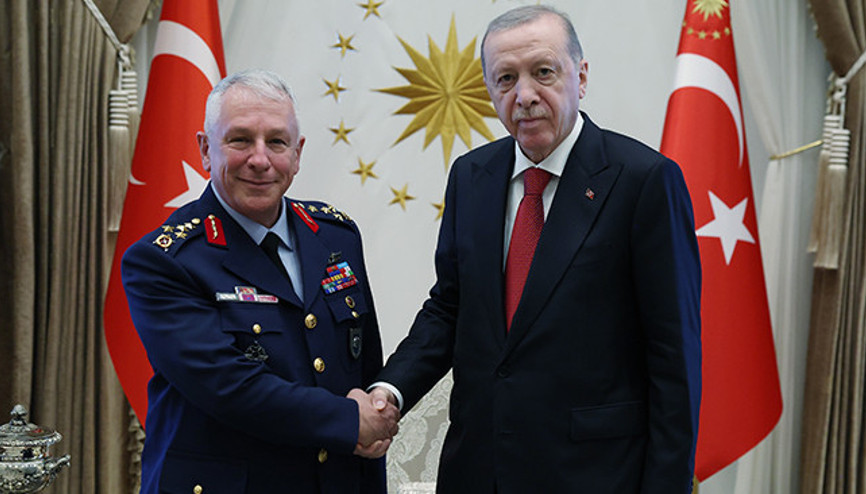 Ziya Cemal Kadıoğlundan Cumhurbaşkanı Erdoğana veda ziyareti Ziya Cemal Kadıoğlundan Cumhurbaşkanı Erdoğana veda ziyareti