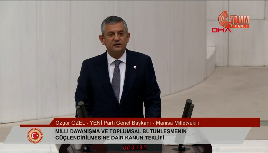 Özgür Özel: Ben ve arkadaşlarım teklife Evet diyeceğiz