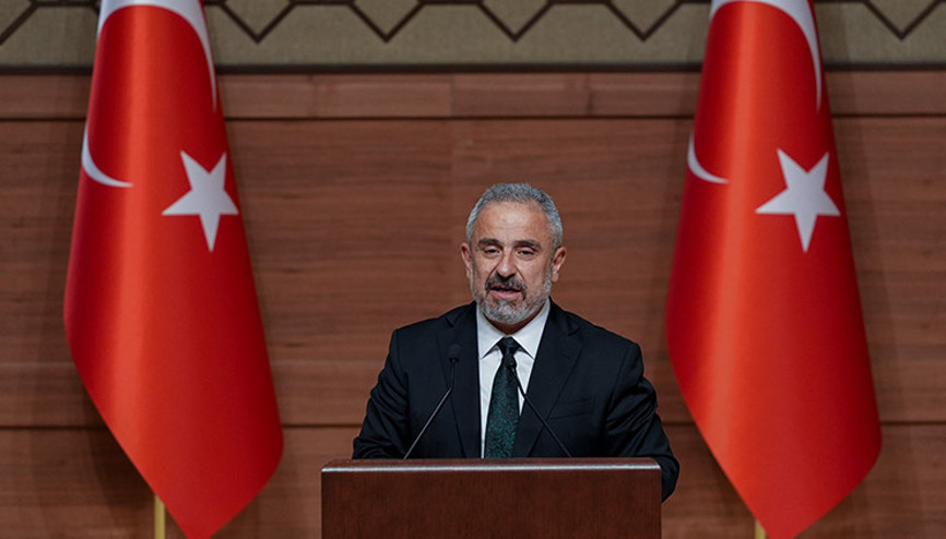 Türkiye Basın Federasyonu Genel Başkanı Burhan: İlk talebimiz yeşil pasaport Türkiye Basın Federasyonu Genel Başkanı Burhan: İlk talebimiz yeşil pasaport