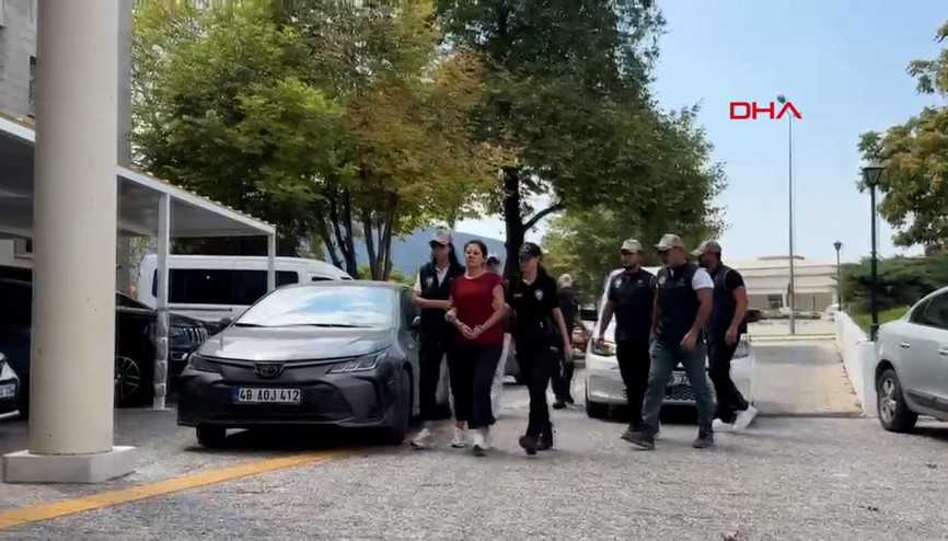 Karatepe kardeşlerin gizli yazışmaları ortaya çıktı; 10 yıllık firarın izleri