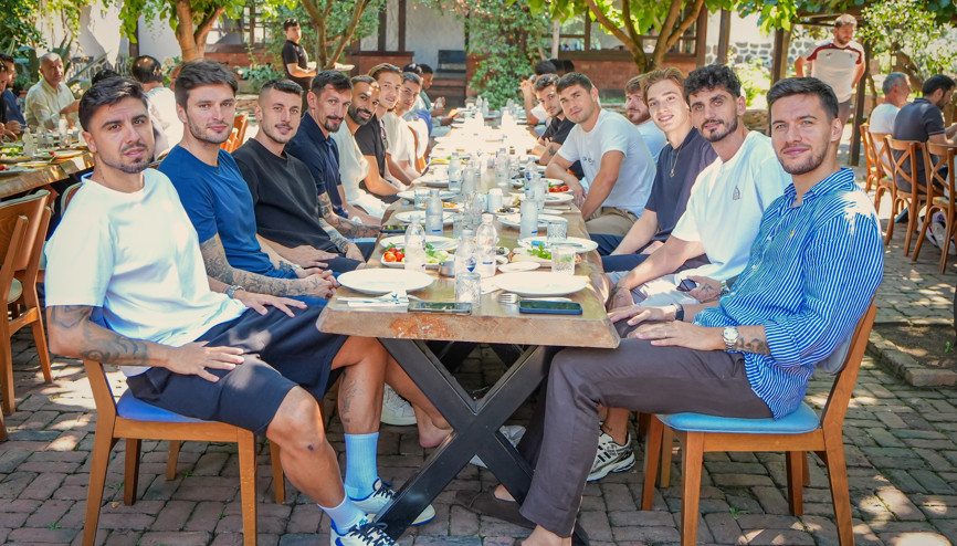 Trabzonspor yeni sezon öncesi kahvaltıda buluştu