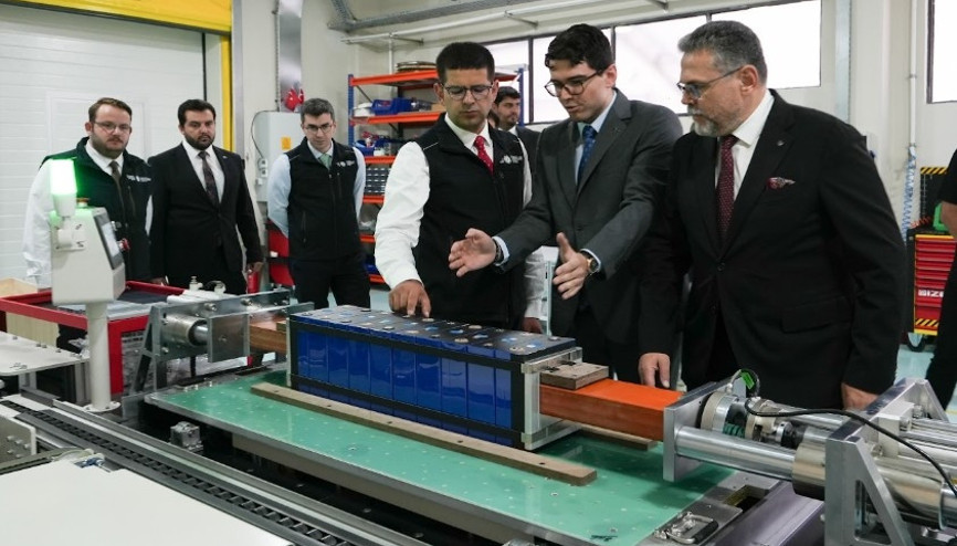 Cumhurbaşkanlığı Yatırım ve Finans Ofisi Başkanı Dağlıoğlundan Karluna’ya destek ziyareti