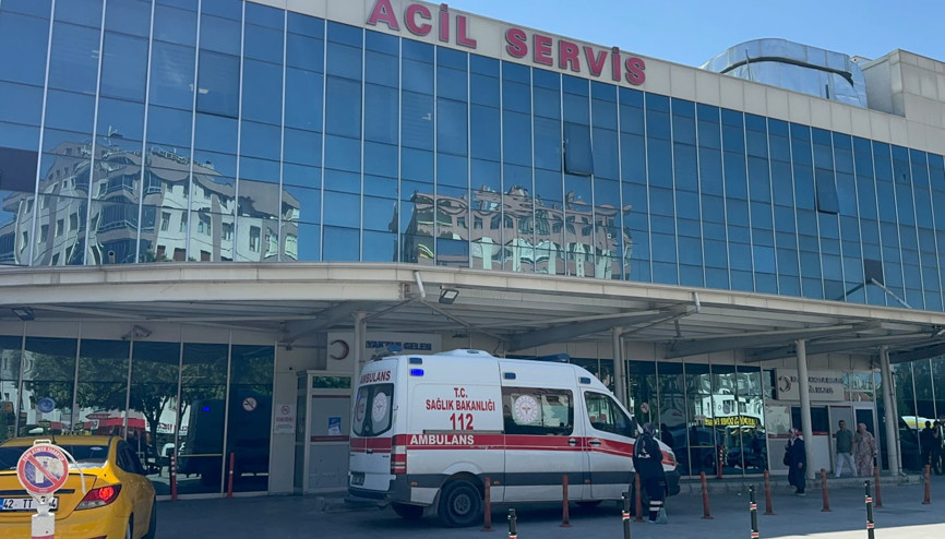 Tartıştığı 2 kişinin bıçakladığı Furkan, öldü Tartıştığı 2 kişinin bıçakladığı Furkan, öldü